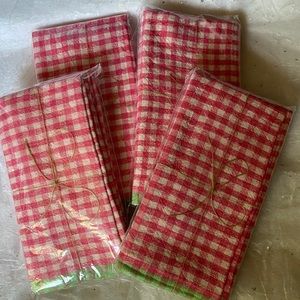 4 sets of Caravan Couleur Tea Towels